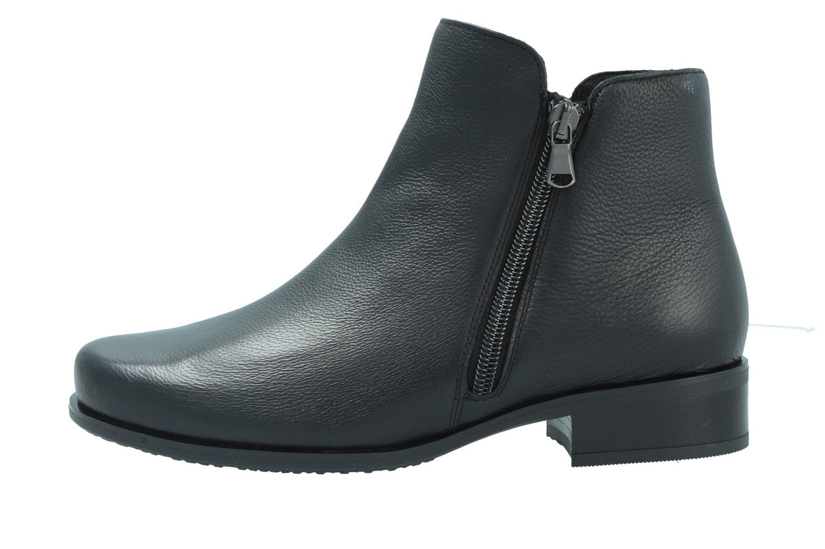 Amy – schwarz – Stiefel – A80183 - Main Image